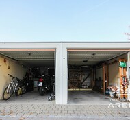 2 Garagen