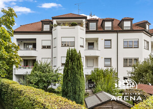 Friedberg. Einzigartig. Hell. Modernisierte 3 ZKB in grüner Lage, Bj. 1990, Loggia, TG, Bdhzg., EBK!